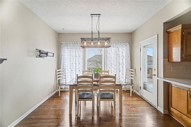 17897 W 163RD Terrace, Olathe, KS 66062