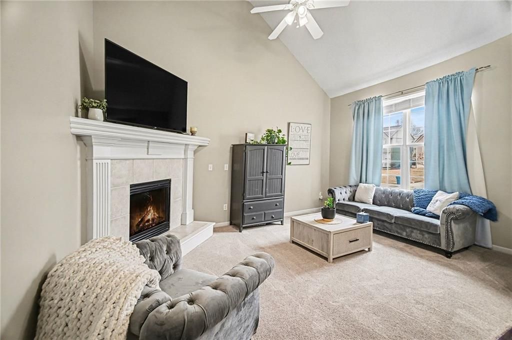 17897 W 163RD Terrace, Olathe, KS 66062