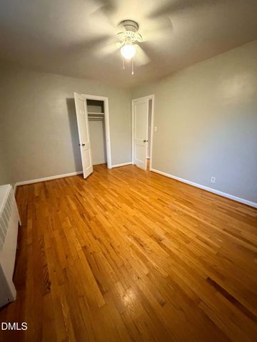 1400 Roslyn Drive Unit 11d, Burlington, NC 27215