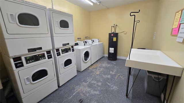 11905 NE 2nd Ave C307, North Miami, FL 33161