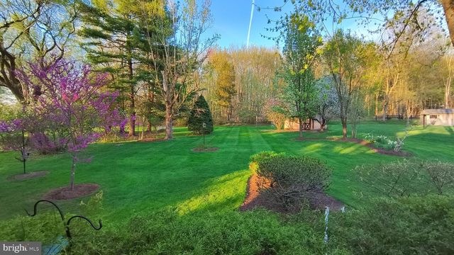 1329 MEADOW LN, Perkasie, PA 18944