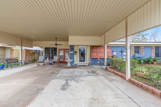 131 Bradford Drive, Carencro, LA 70520