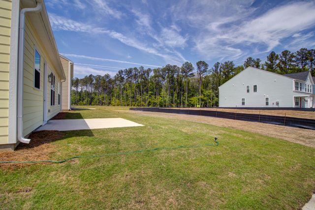1041 House Finch Avenue Cc3-21-12, Ravenel, SC 29470