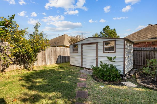 6410 Pinewood Court, Katy, TX 77493