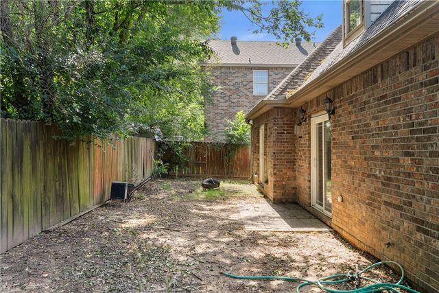 1513 Counts Drive, Springdale, AR 72764