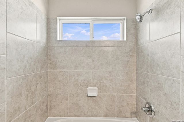 11519 ESCOBAR RD, San Antonio, TX 78253