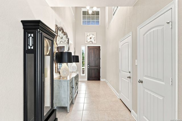 11519 ESCOBAR RD, San Antonio, TX 78253