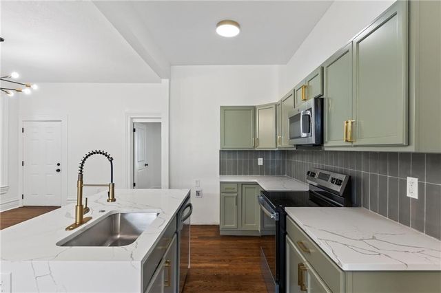 424 Olive Street, Kansas City, MO 64124