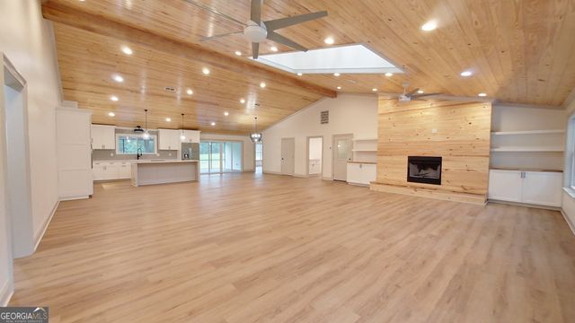 101 Sandy Creek Lane, Thomasville, GA 31757