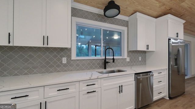 101 Sandy Creek Lane, Thomasville, GA 31757