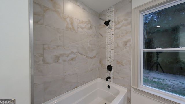 101 Sandy Creek Lane, Thomasville, GA 31757