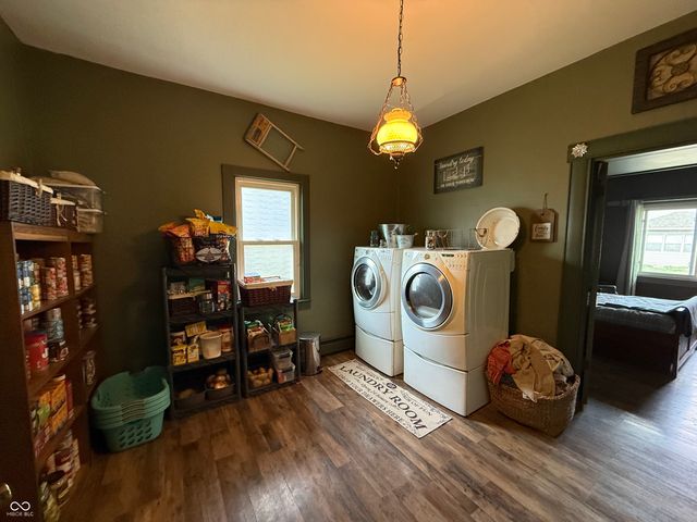61 S West Street, Rosedale, IN 47874