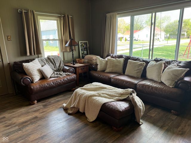 61 S West Street, Rosedale, IN 47874