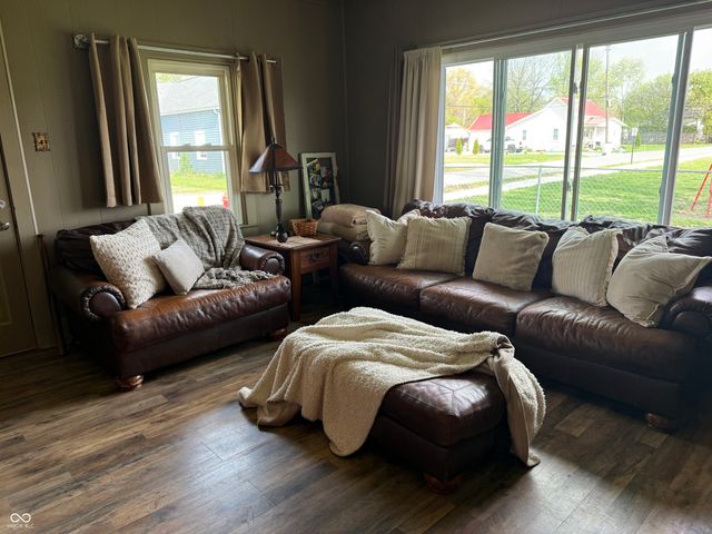 61 S West Street, Rosedale, IN 47874