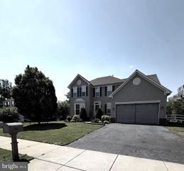 50 E BRAEBURN DR, Smyrna, DE 19977