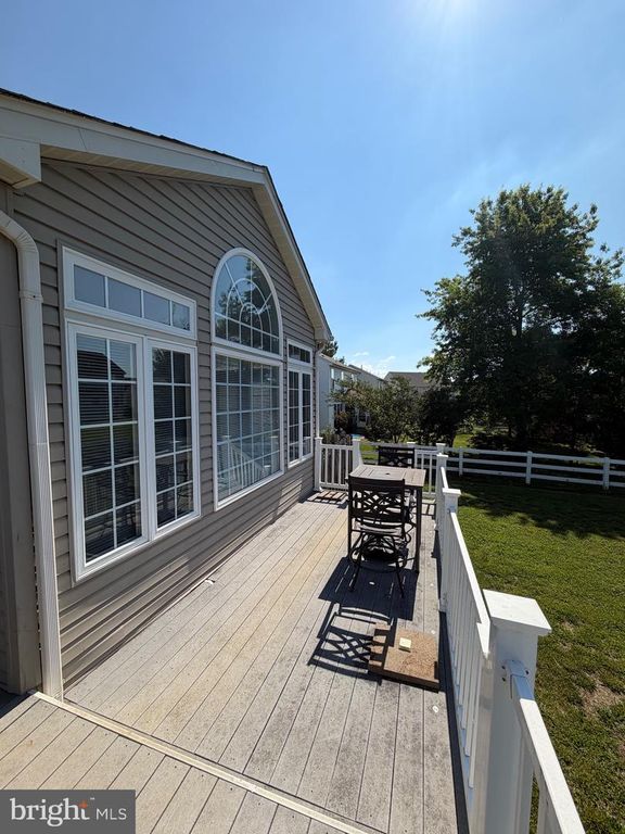 Image 26 of property listing at 50 E BRAEBURN DR, Smyrna, DE 19977
