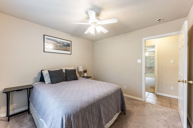 3658 Red Bud Lane, Huntsville, TX 77340