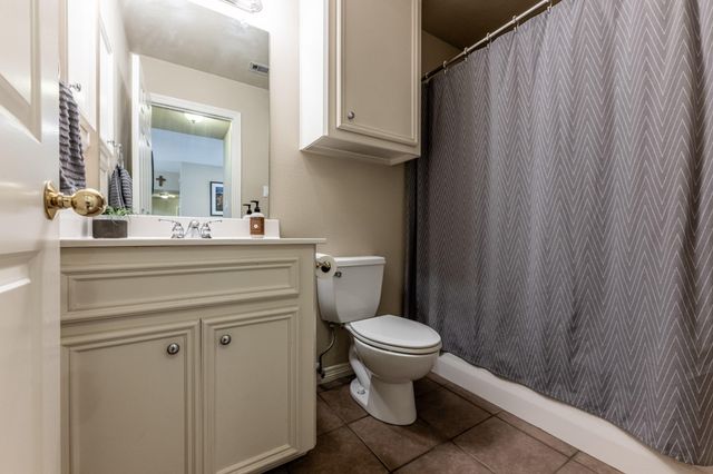 3658 Red Bud Lane, Huntsville, TX 77340