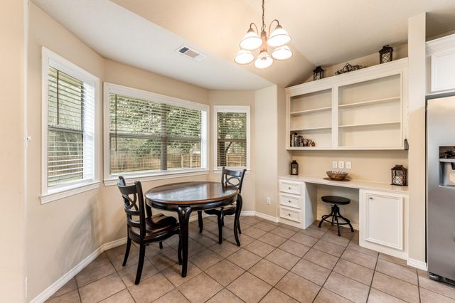 3658 Red Bud Lane, Huntsville, TX 77340