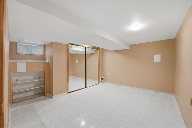 306 W Lonnquist Boulevard, Mount Prospect, IL 60056