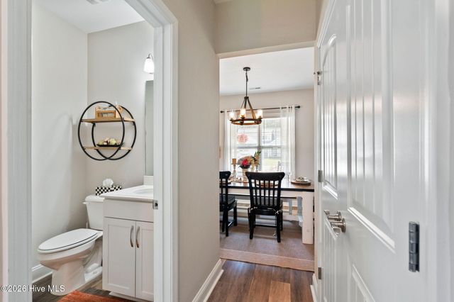 461 Jasmine Way, Burgaw, NC 28425