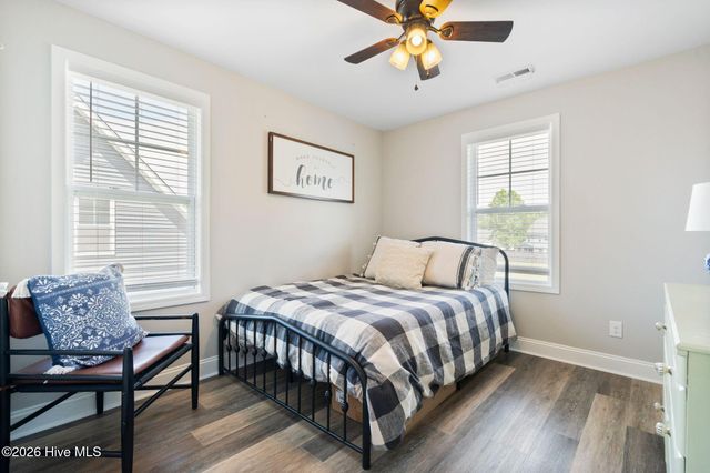 461 Jasmine Way, Burgaw, NC 28425