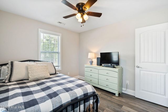 461 Jasmine Way, Burgaw, NC 28425