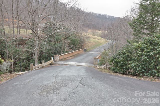TBD Chardonnay Court 1, Newland, NC 28657