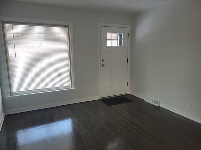 43 162nd Place, Calumet City, IL 60409