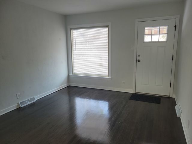 43 162nd Place, Calumet City, IL 60409