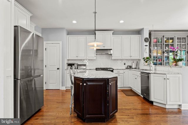 716 BEECHWOOD DR, Havertown, PA 19083