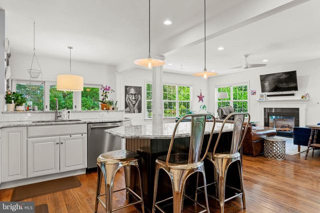 716 BEECHWOOD DR, Havertown, PA 19083
