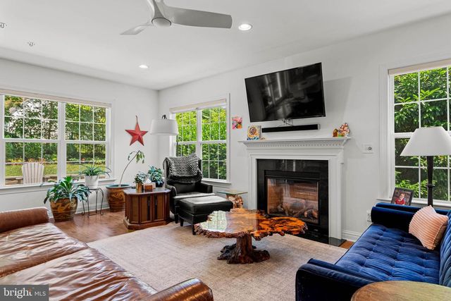 716 BEECHWOOD DR, Havertown, PA 19083