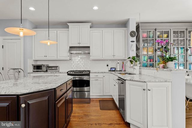 716 BEECHWOOD DR, Havertown, PA 19083
