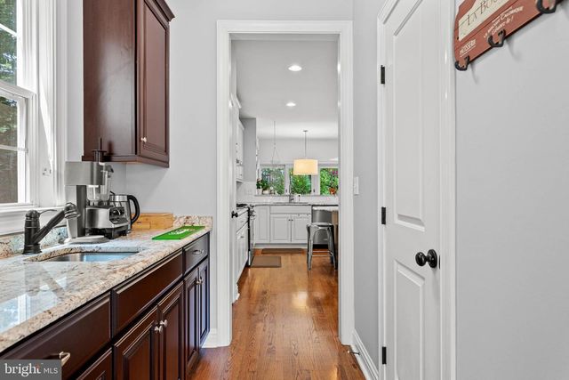 716 BEECHWOOD DR, Havertown, PA 19083