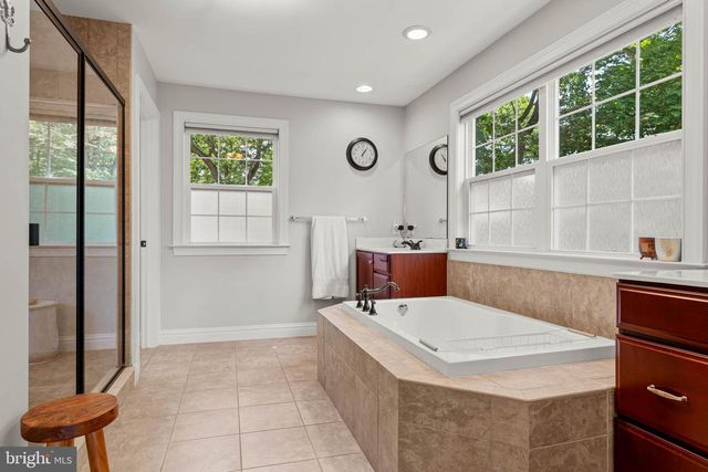 716 BEECHWOOD DR, Havertown, PA 19083