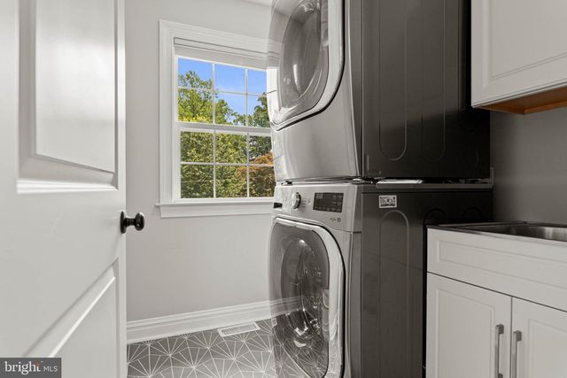 716 BEECHWOOD DR, Havertown, PA 19083