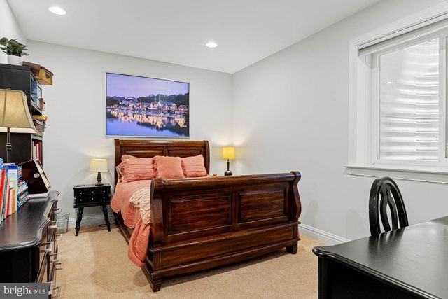 716 BEECHWOOD DR, Havertown, PA 19083