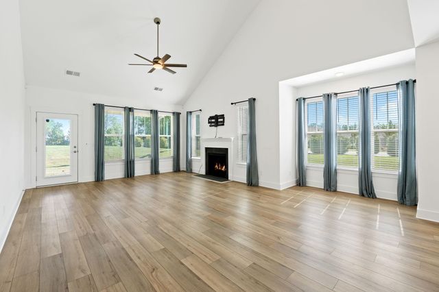 1504 Shallons Court, Spartanburg, SC 29301