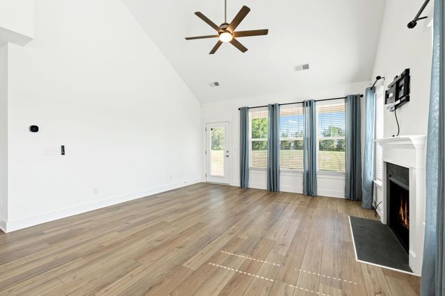 1504 Shallons Court, Spartanburg, SC 29301