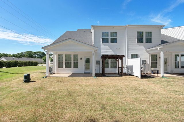 1504 Shallons Court, Spartanburg, SC 29301
