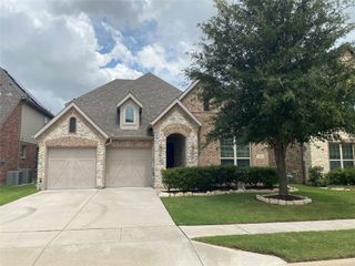 9932 Haversham Drive, Fort Worth, TX 76131