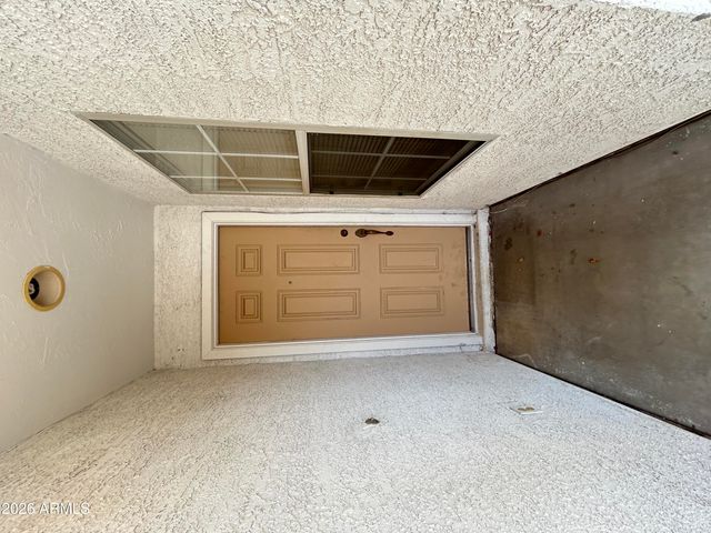 10424 W MEDLOCK Drive, Glendale, AZ 85307