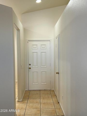 10424 W MEDLOCK Drive, Glendale, AZ 85307