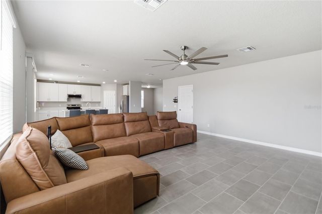 5298 MEREDREW LANE, St Cloud, FL 34771