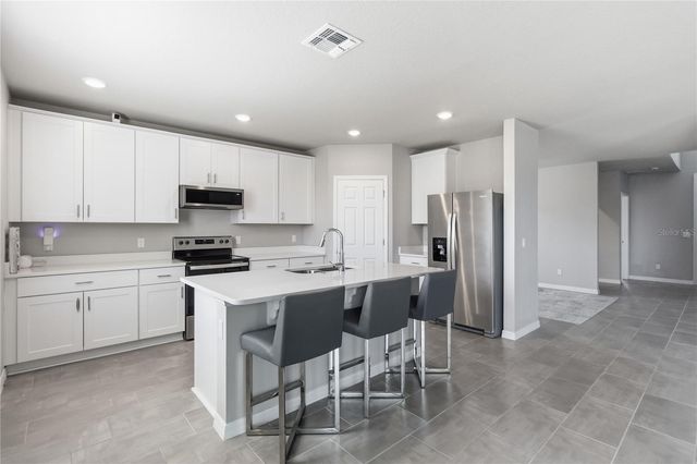 5298 MEREDREW LANE, St Cloud, FL 34771