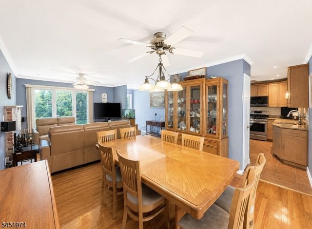 32 Mountain Ave, Rockaway Twp., NJ 07866