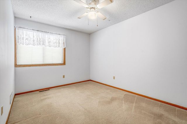 9018 Jareau Avenue S, Cottage Grove, MN 55016