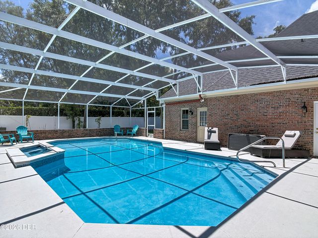 38 Winding Creek Way, Ormond Beach, FL 32174