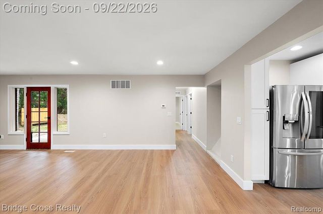 25240 Muerland Road, Southfield, MI 48033